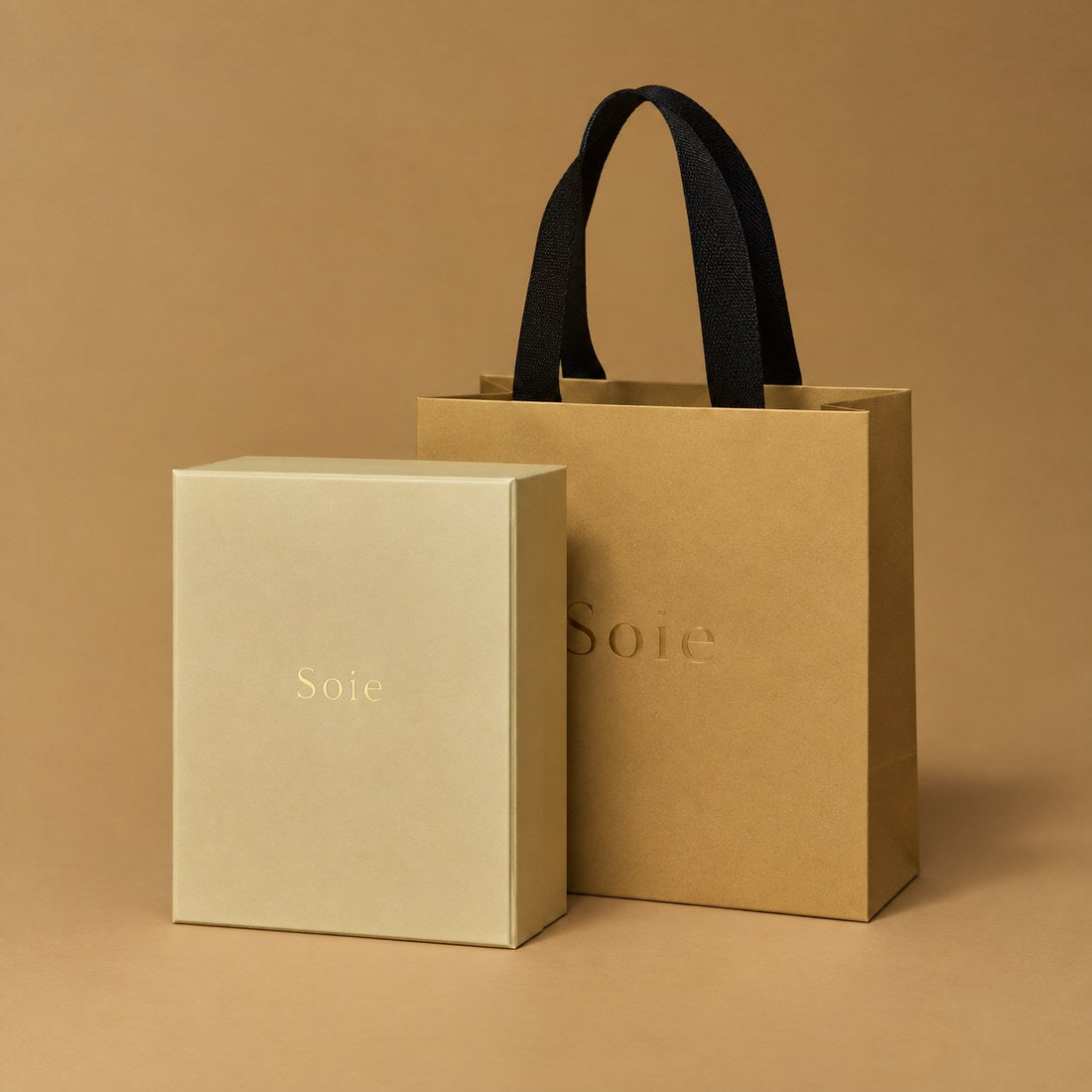 Boîte cadeau et pochette cadeau Soie